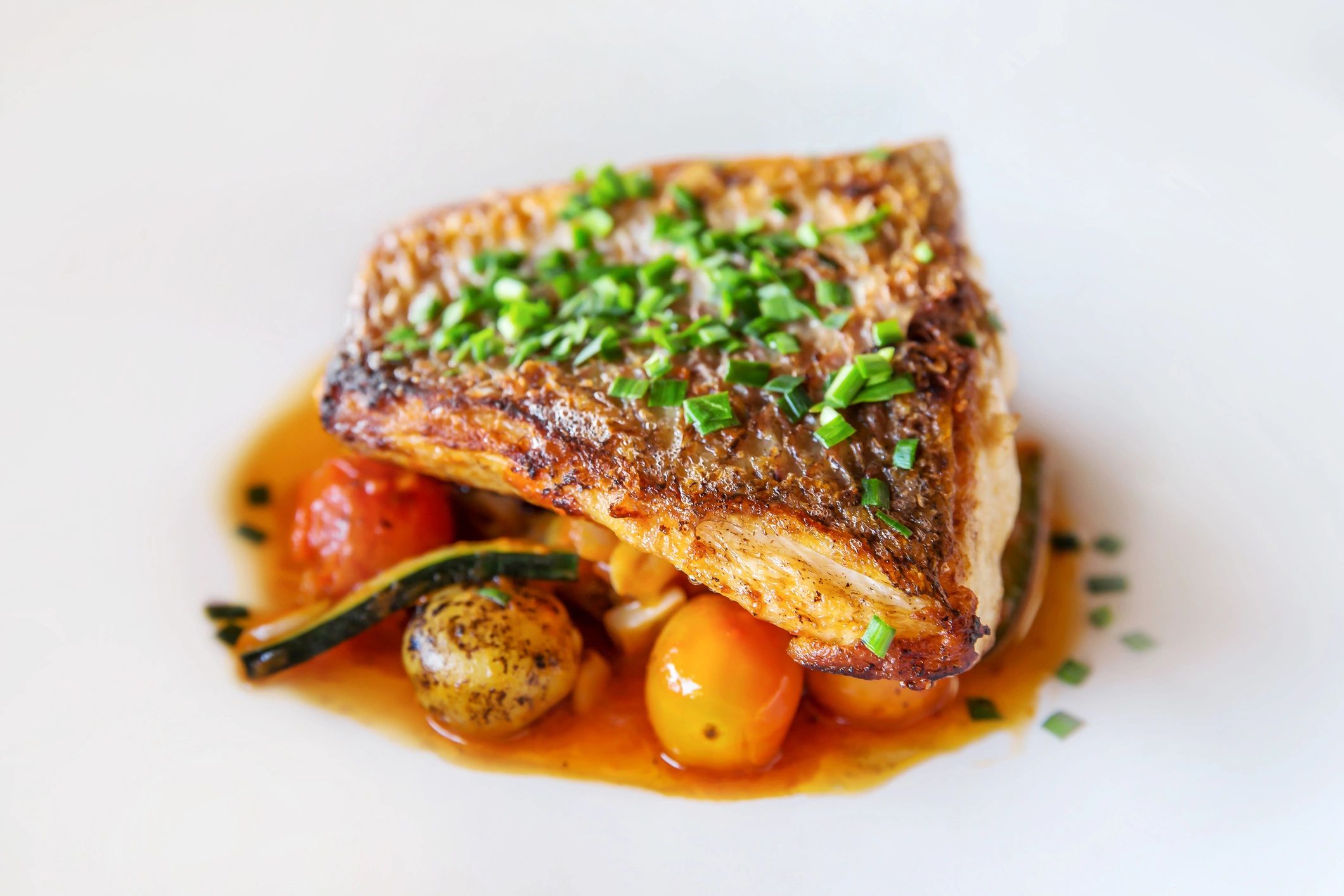 Grilled fish with vegetables