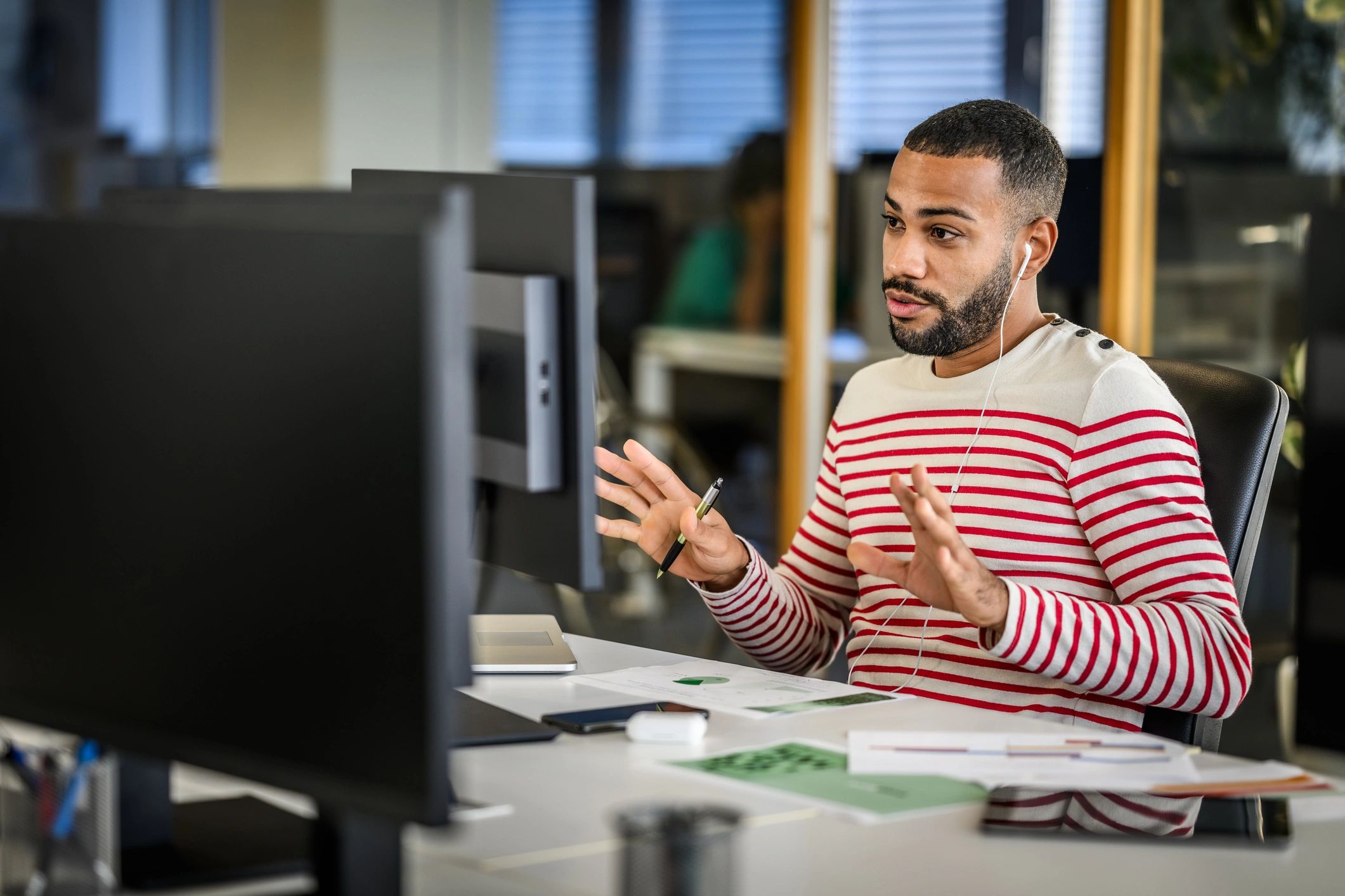 Customer-facing office professional at work